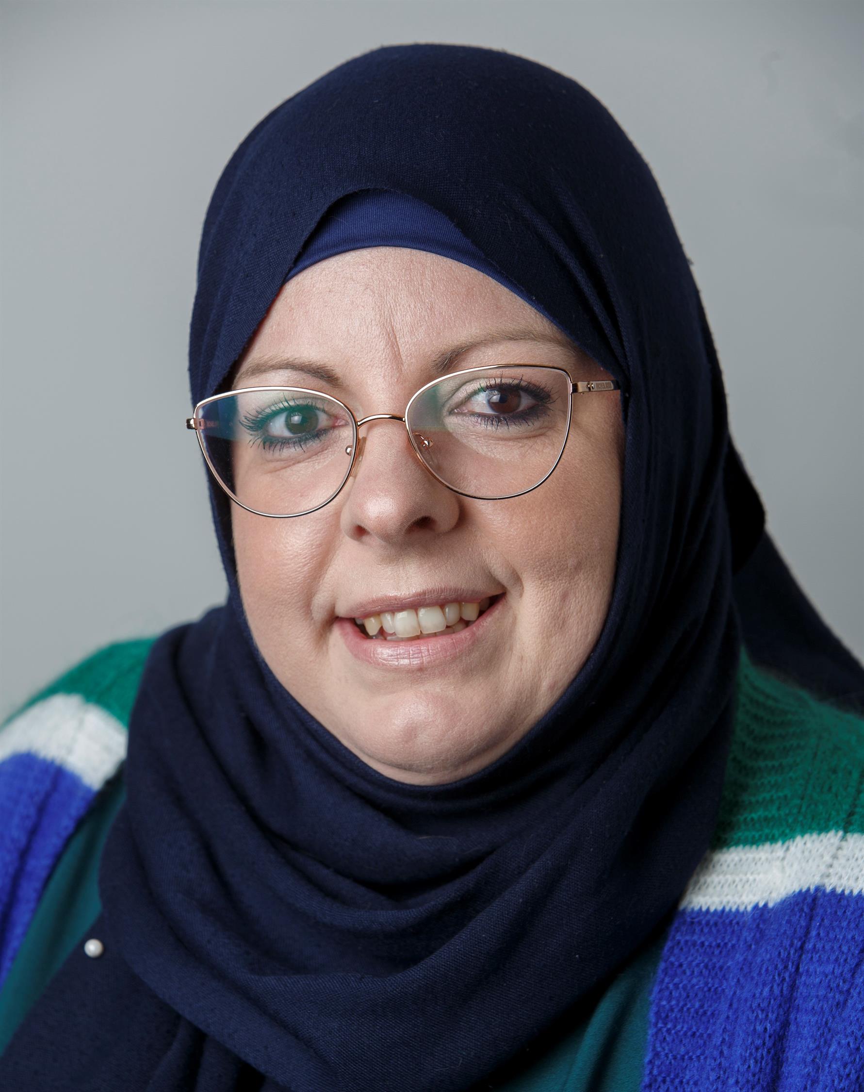 M.M.C. (Cindy) Schouteren