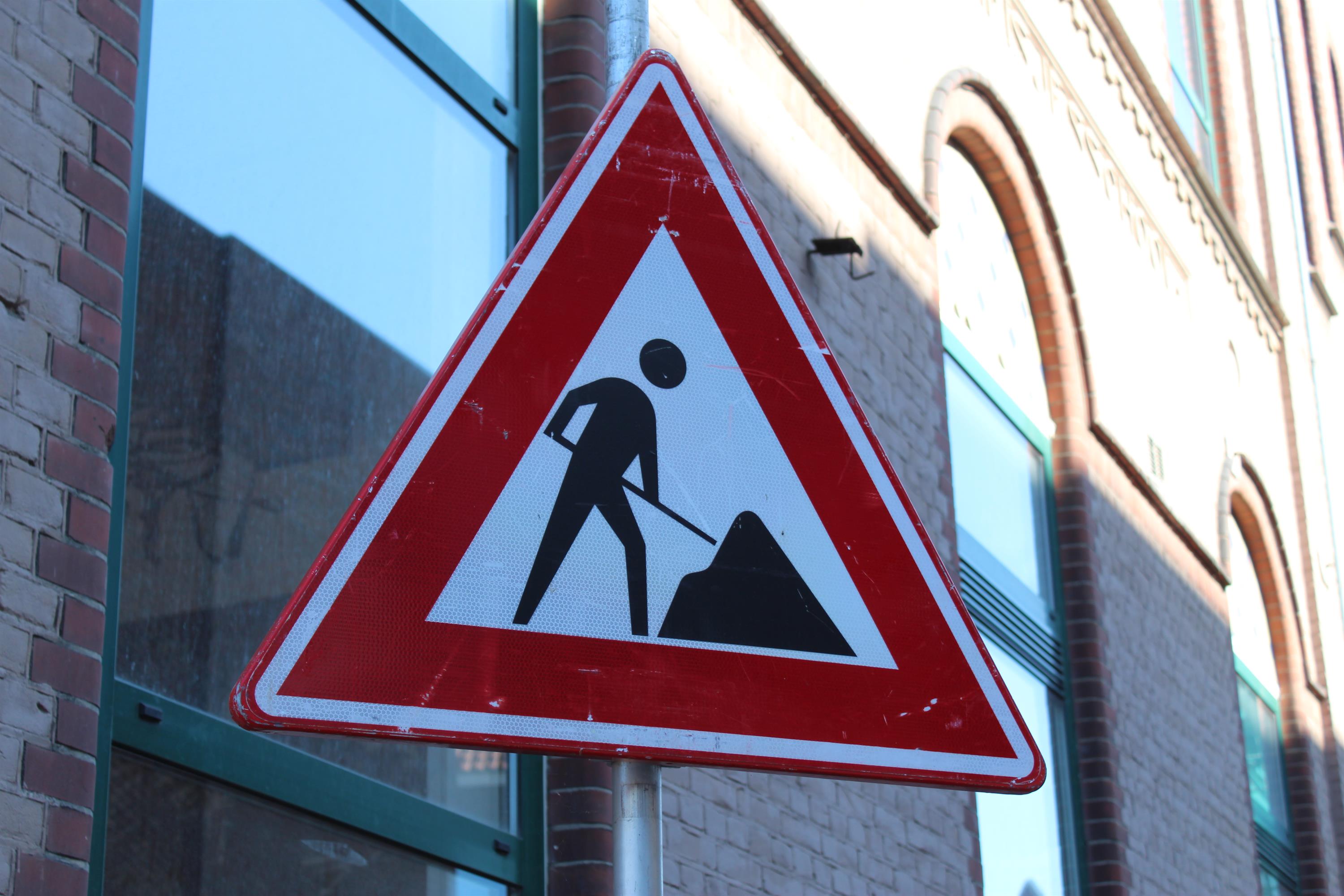 verkeersbord van werkzaamheden