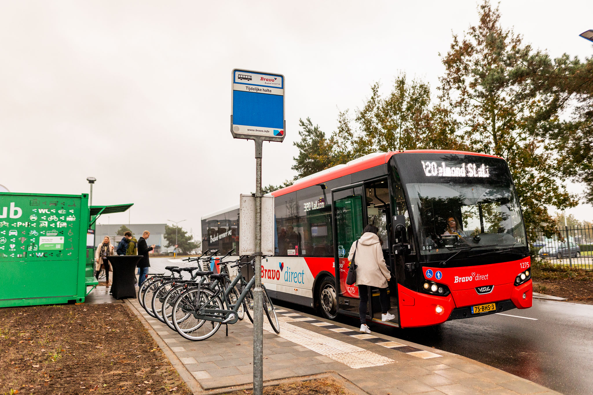 Situatieweergave van bushalte op bedrijventerrein BZOB